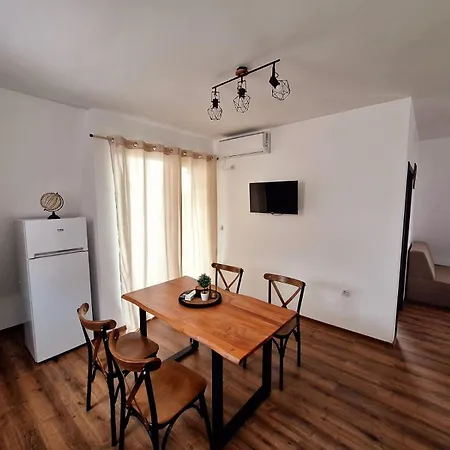 아파트 бохо 프리모르스코